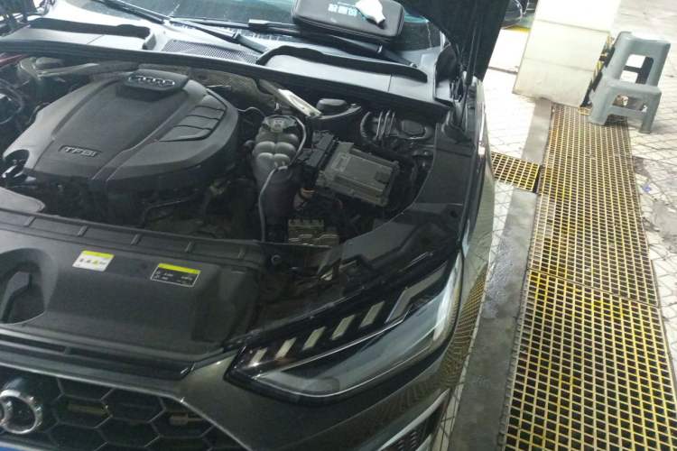 Used Audi A4L 2022 40 TFSI Fashion Dynamic Model Engine Bay Left