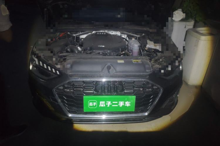 Used Audi A4L 2022 40 TFSI Fashion Dynamic Model Engine Bay