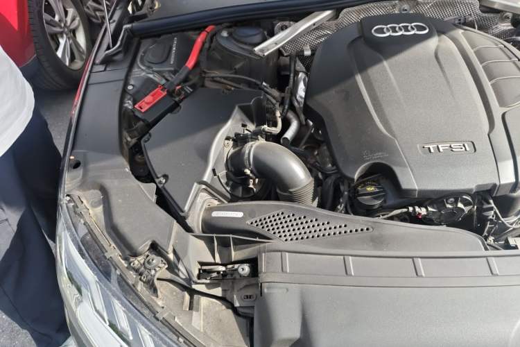 Used Audi A4L 2022 40 TFSI Fashion Dynamic Model Engine Bay Right