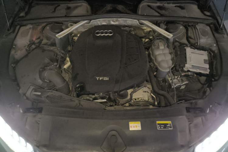 Used Audi A4L 2022 40 TFSI quattro RS Performance Package Engine Bay