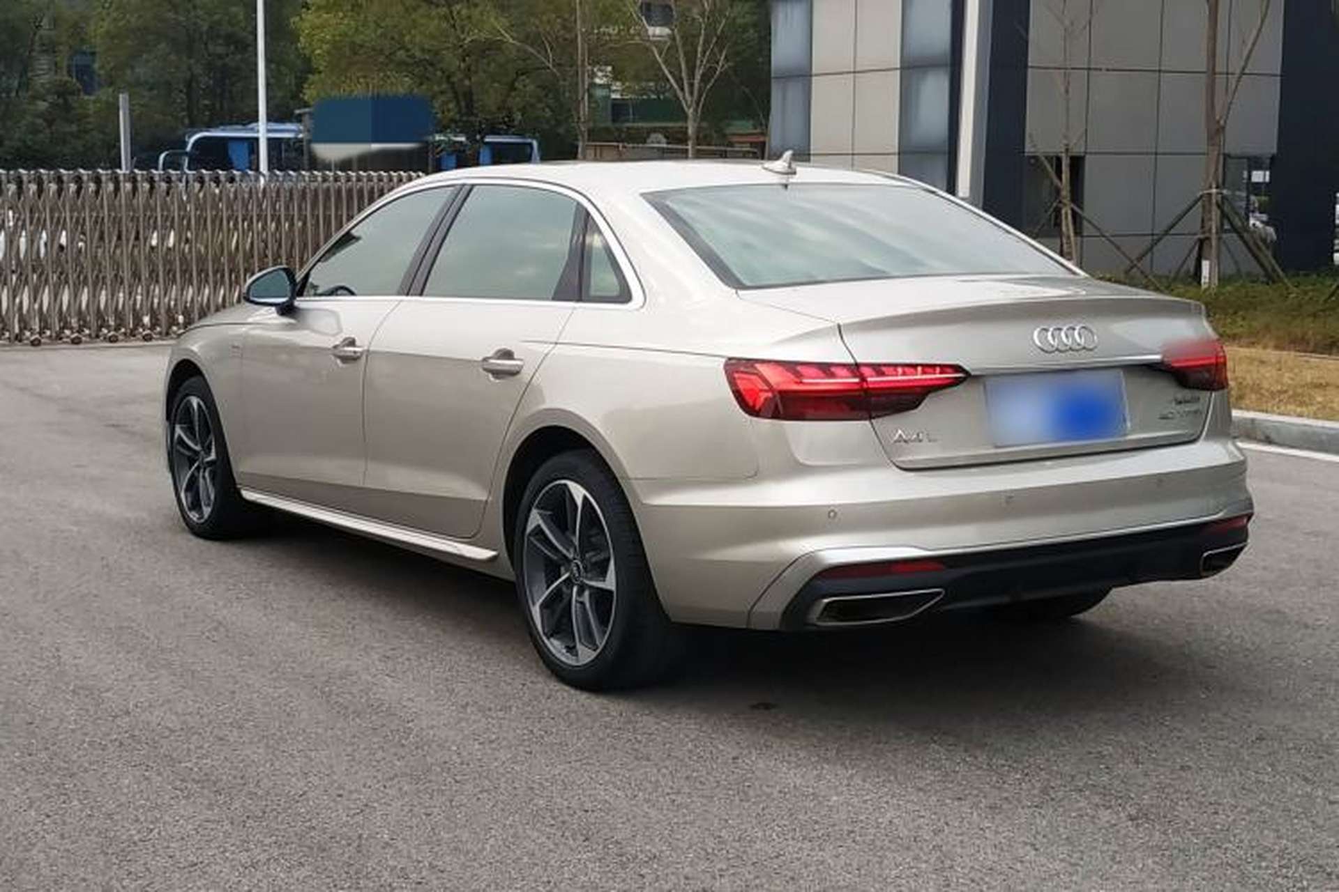 Used Audi A4L 2022 40 TFSI Fashion Dynamic Model Exterior 3