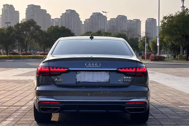 Used Audi A4L 2022 40 TFSI Fashion Dynamic Model Exterior 3