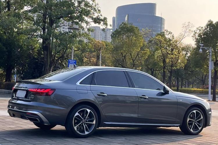 Used Audi A4L 2022 40 TFSI Fashion Dynamic Model Exterior 4