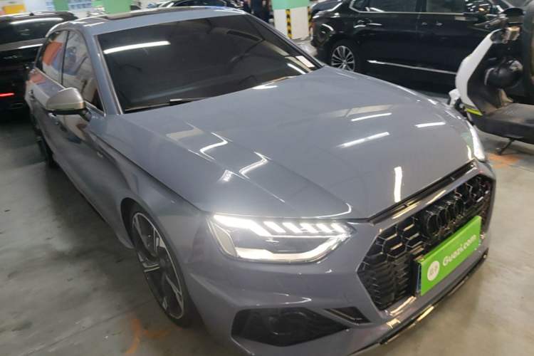 Used Audi A4L 2022 40 TFSI quattro RS Performance Package Front Right 45 Deg
