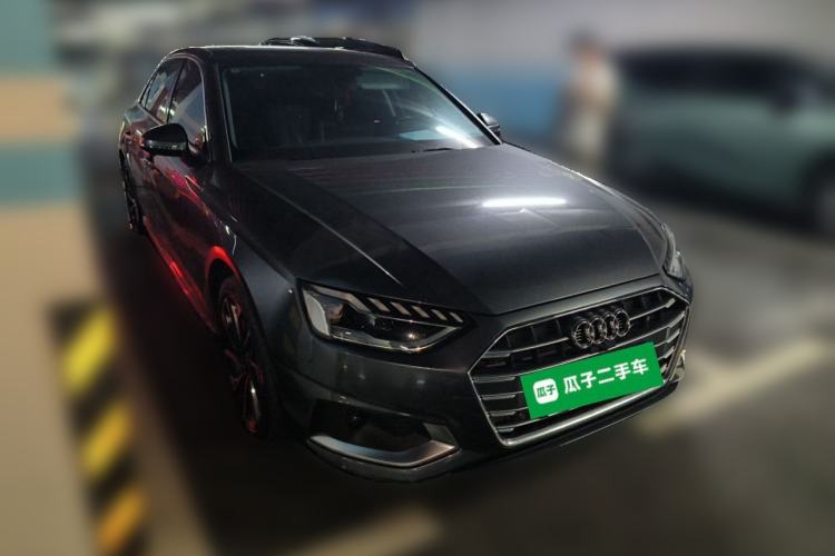 Used Audi A4L 2022 40 TFSI Luxury Prestige Edition Front Right 45 Deg