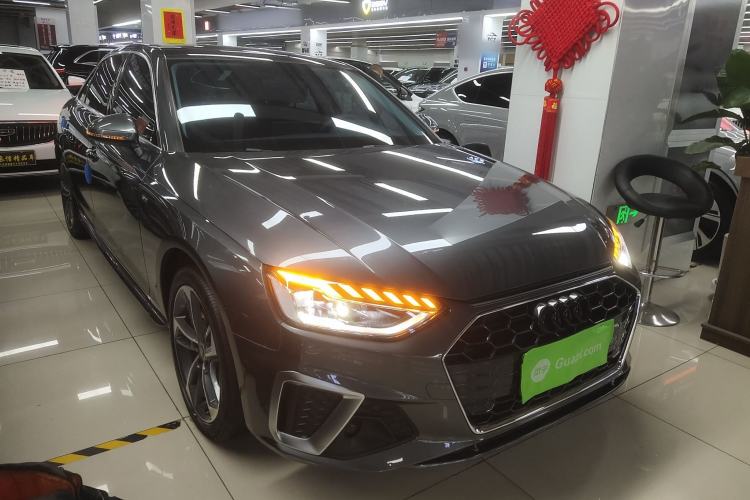 Used Audi A4L 2022 40 TFSI Fashion Dynamic Model Front Right 45 Deg