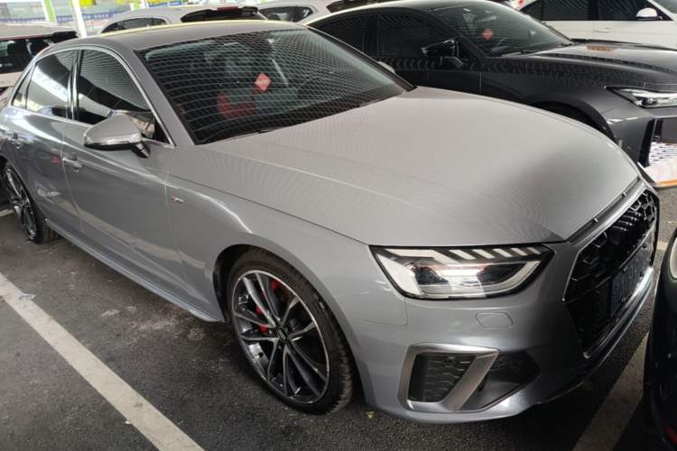 Used Audi A4L 2022 45 TFSI quattro Prestige Dynamic Edition Front Right 45 Deg