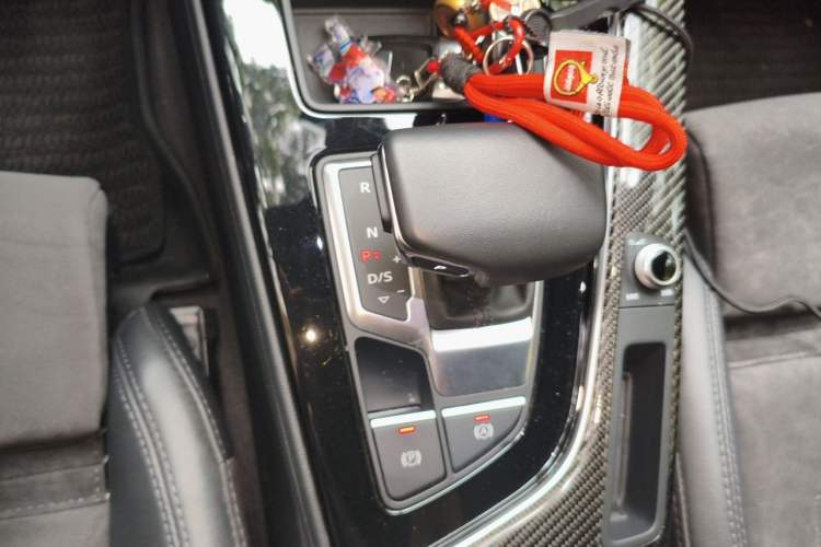 Used Audi A4L 2022 45 TFSI quattro Prestige Dynamic Edition Gear Lever