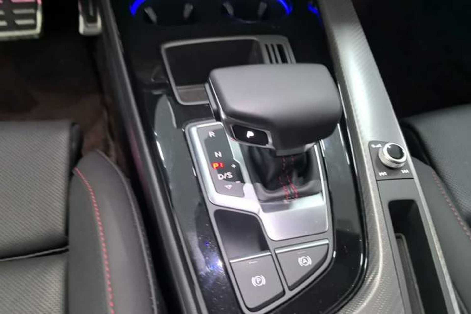 Used Audi A4L 2022 40 TFSI quattro RS Performance Package Gear Lever