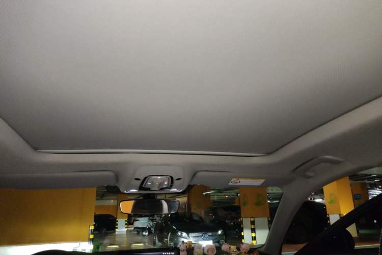 Used Audi A4L 2022 40 TFSI Fashion Dynamic Model Headliner