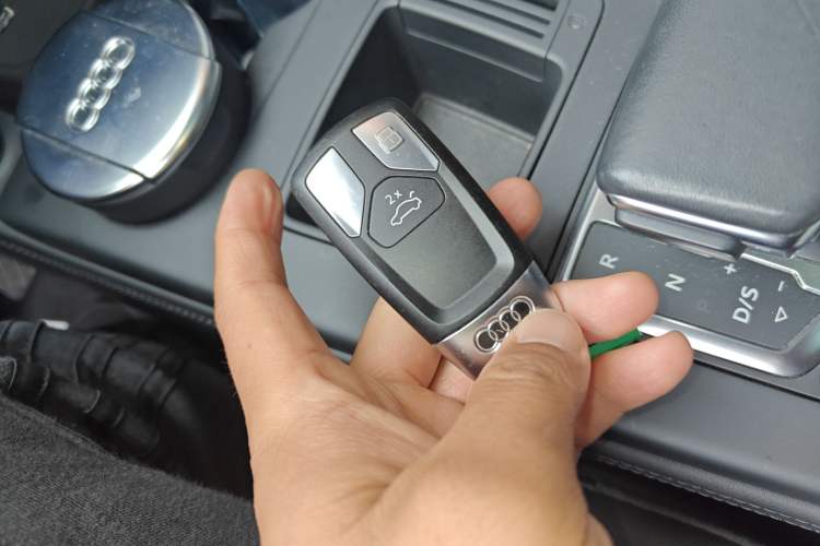 Used Audi A4L 2022 40 TFSI Stylish and Elegant Edition Interior 1
