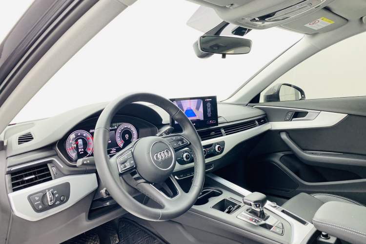 Used Audi A4L 2022 40 TFSI Fashion Dynamic Model Interior 1