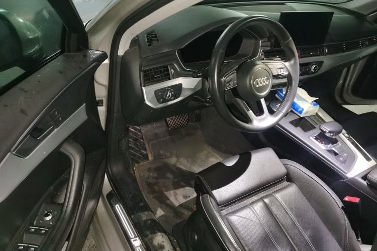 Used Audi A4L 2022 40 TFSI Fashion Dynamic Model Interior 3