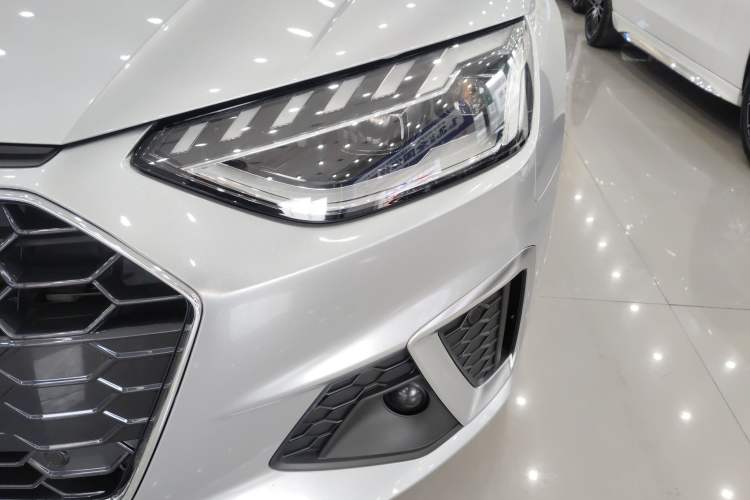 Used Audi A4L 2022 40 TFSI Fashion Dynamic Model Left Front Headlight