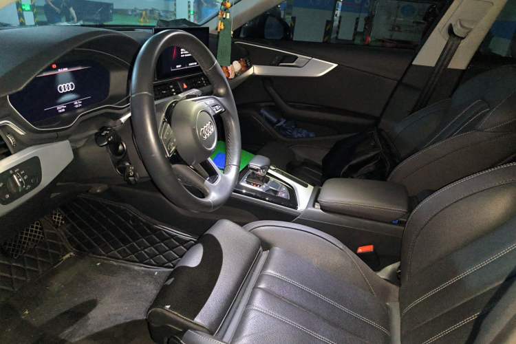 Used Audi A4L 2022 40 TFSI Fashion Dynamic Model Left Front Seat
