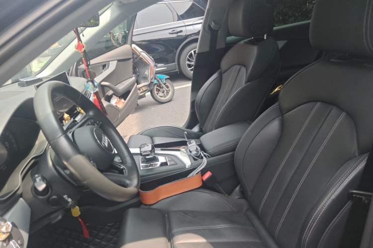 Used Audi A4L 2022 40 TFSI Fashion Dynamic Model Left Front Seat