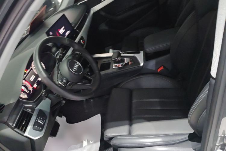 Used Audi A4L 2022 40 TFSI Fashion Dynamic Model Left Front Seat