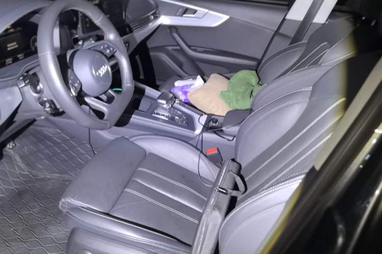 Used Audi A4L 2022 40 TFSI Luxury Dynamic Model Left Front Seat