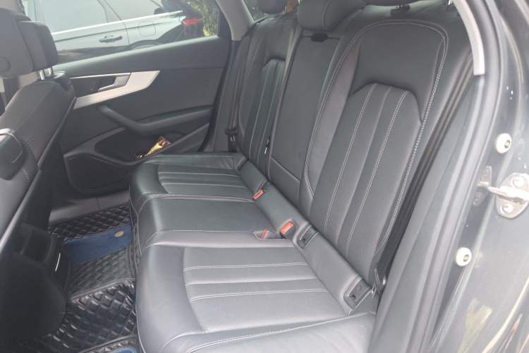Used Audi A4L 2022 40 TFSI Fashion Dynamic Model Left Rear Seat