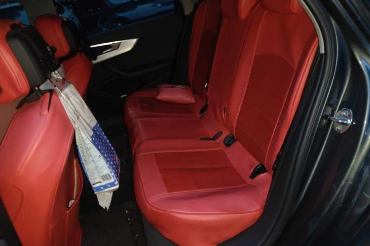 Used Audi A4L 2022 40 TFSI Luxury Dynamic Model Left Rear Seat