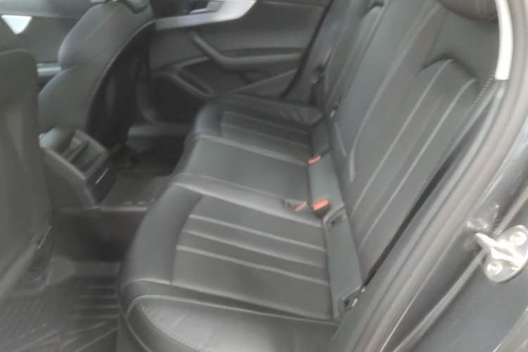 Used Audi A4L 2022 40 TFSI Fashion Dynamic Model Left Rear Seat