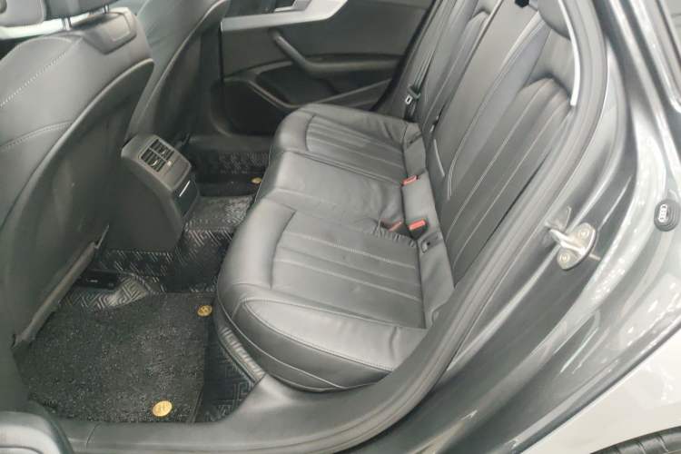 Used Audi A4L 2022 40 TFSI Fashion Dynamic Model Left Rear Seat