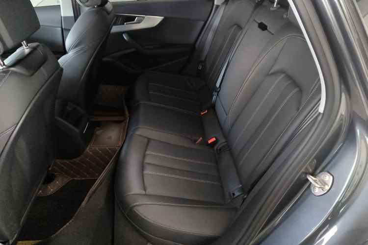 Used Audi A4L 2022 40 TFSI Fashion Dynamic Model Left Rear Seat