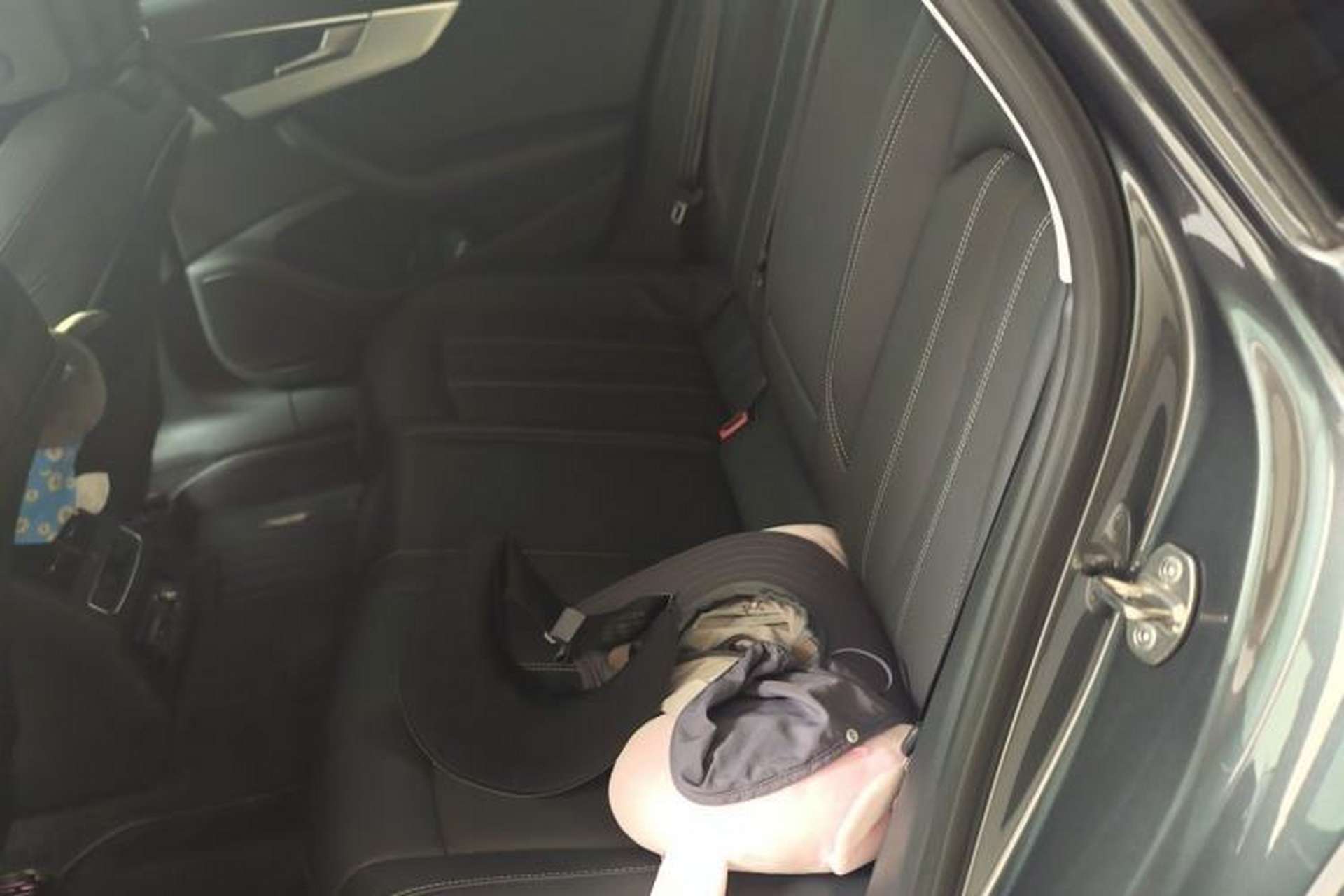 Used Audi A4L 2022 40 TFSI Luxury Dynamic Model Left Rear Seat
