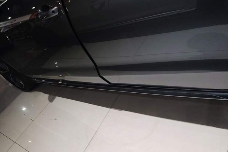 Used Audi A4L 2022 40 TFSI Fashion Dynamic Model Left Side Sill
