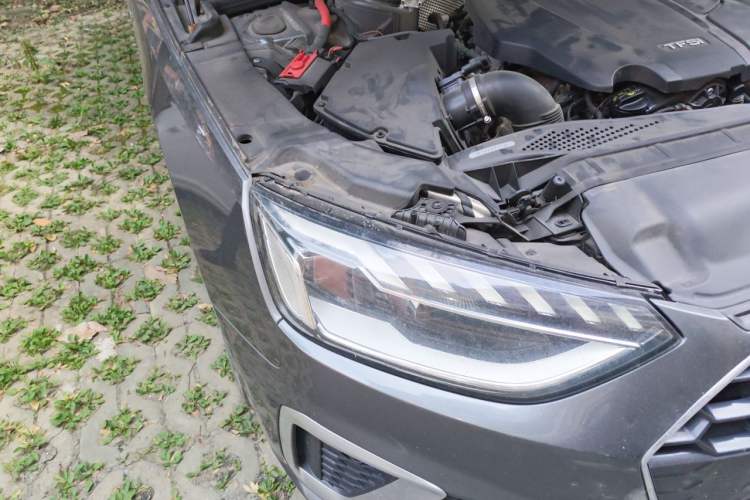 Used Audi A4L 2022 40 TFSI Fashion Dynamic Model Right Front Headlight