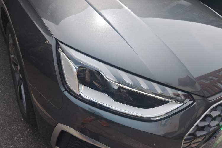 Used Audi A4L 2022 40 TFSI Fashion Dynamic Model Right Front Headlight
