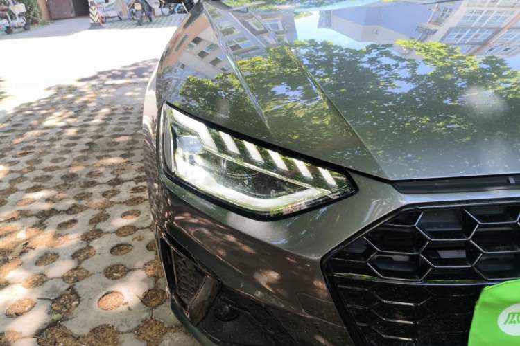 Used Audi A4L 2022 40 TFSI Luxury Dynamic Model Right Front Headlight