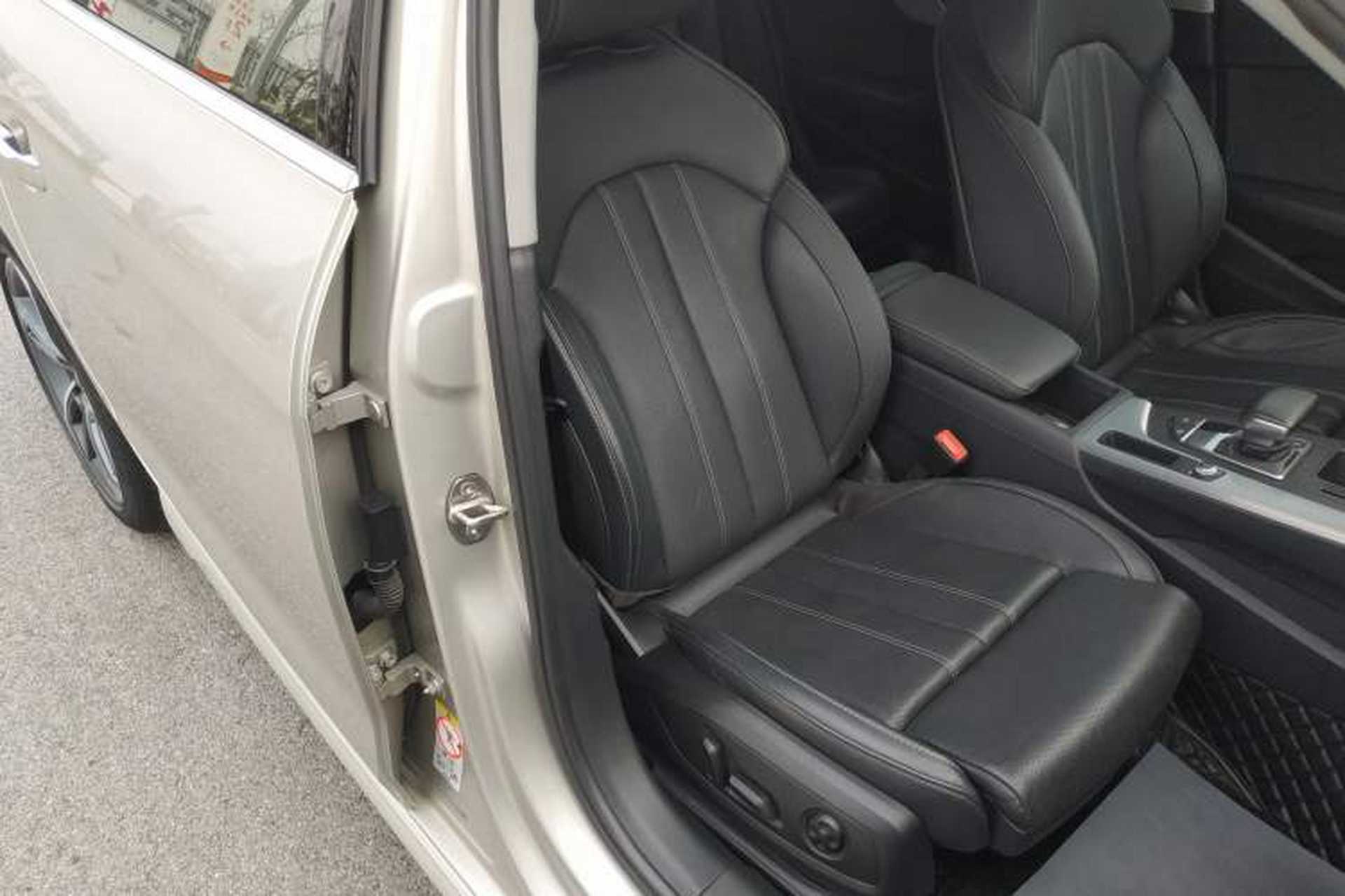 Used Audi A4L 2022 40 TFSI Fashion Dynamic Model Right Front Seat