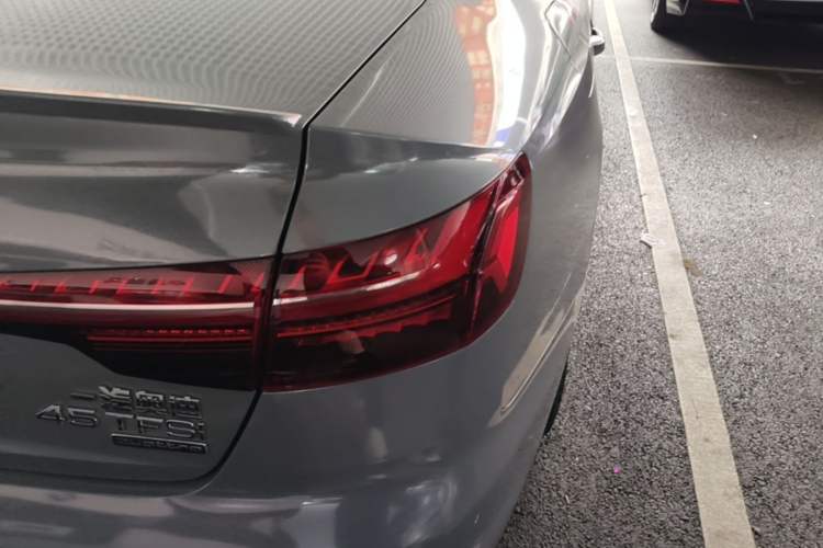 Used Audi A4L 2022 45 TFSI quattro Prestige Dynamic Edition Right Rear Taillight