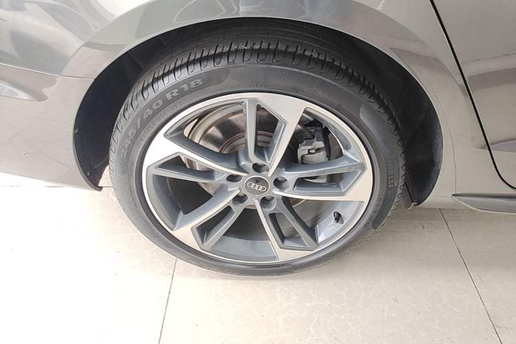 Used Audi A4L 2022 40 TFSI Fashion Dynamic Model Right Rear Wheel Hub