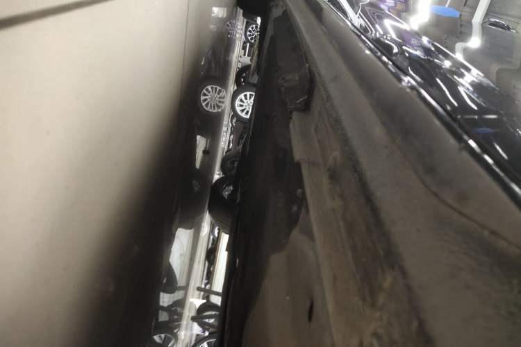 Used Audi A4L 2022 40 TFSI Fashion Dynamic Model Right Side Sill
