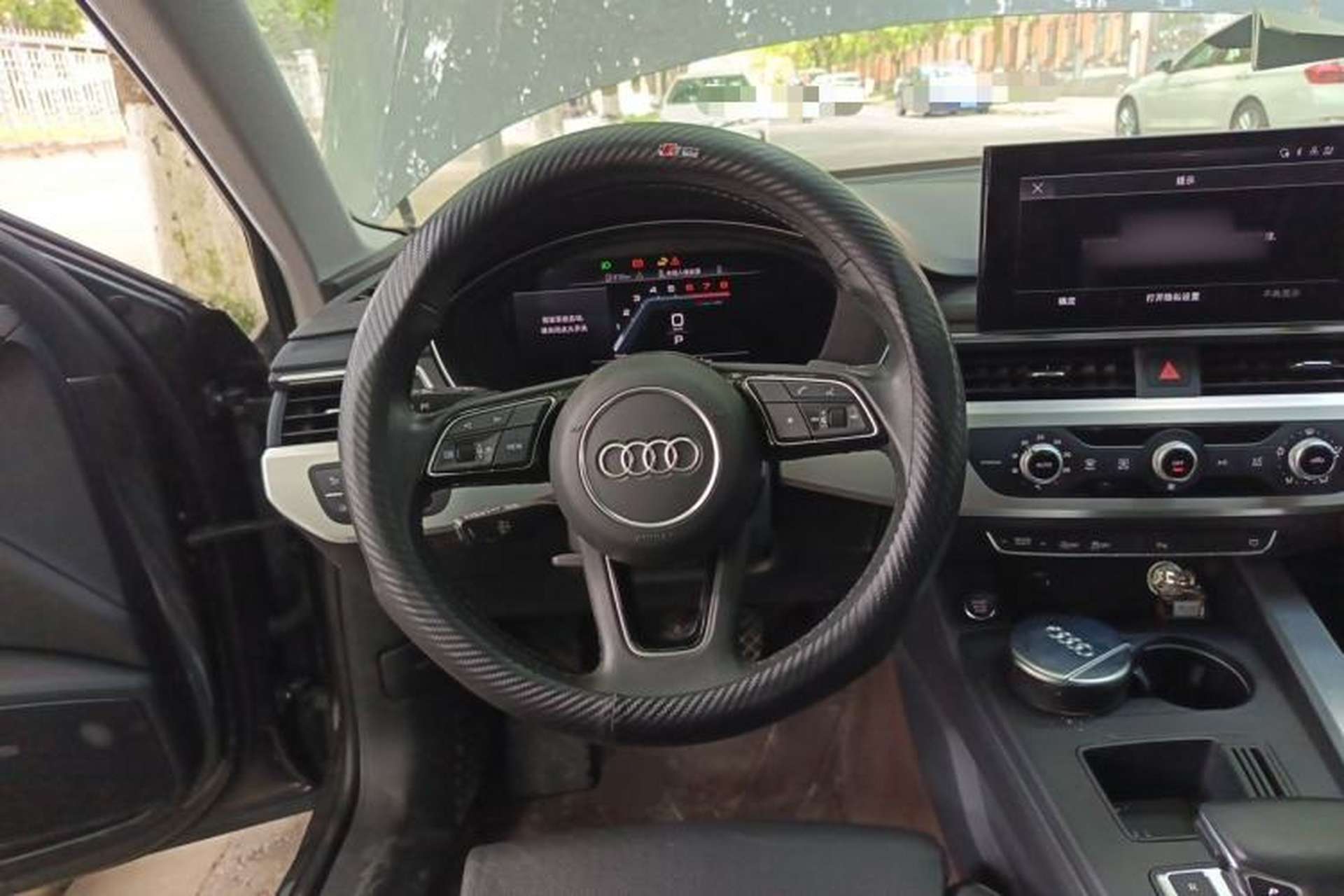 Used Audi A4L 2022 40 TFSI Fashion Dynamic Model Steering Wheel
