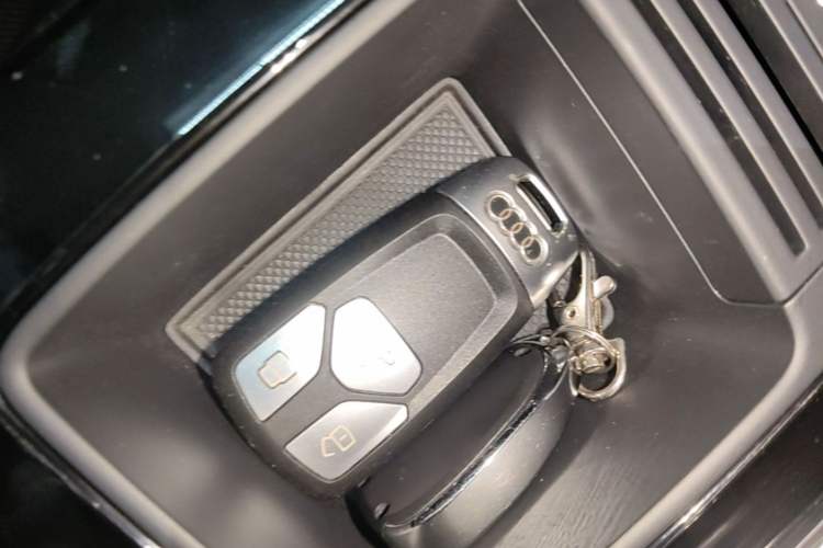 Used Audi A4L 2022 40 TFSI quattro RS Performance Package Vehicle Key