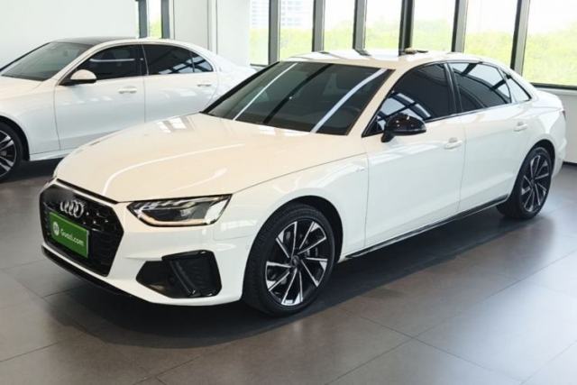 Used Audi A4L 2022 40 TFSI Luxury Dynamic Model