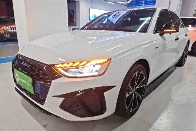 Used Audi A4L 2022 40 TFSI Luxury Dynamic Model
