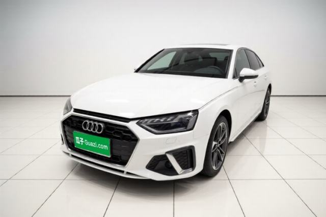 Używany Audi A4L 2022 40 TFSI Fashion Dynamic Model