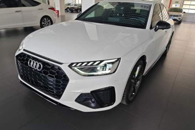 Used Audi A4L 2022 40 TFSI Luxury Dynamic Model
