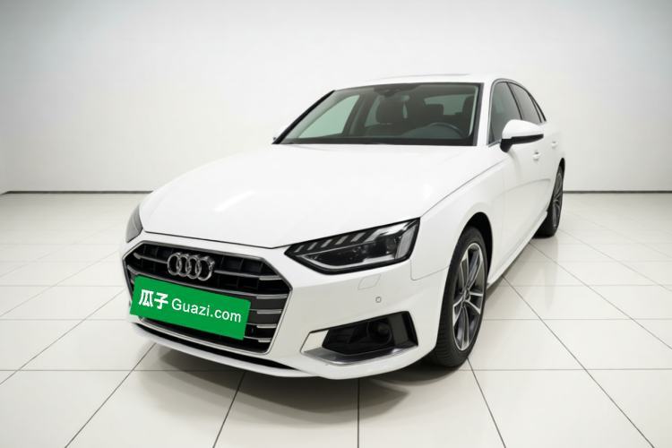 Gebrauchter Audi A4L 2022 40 TFSI Stylish and Elegant Edition Guazi used car, China used car export, Used car for sale, Used  cars, Cheapest cars for sale