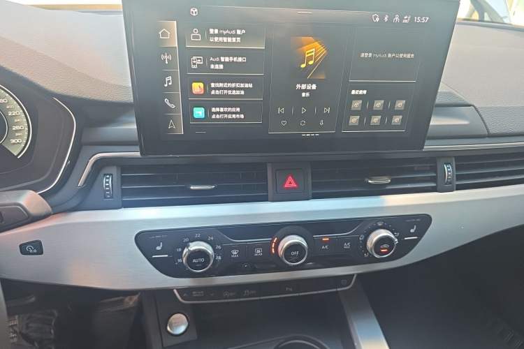 Used Audi A4L 2022 40 TFSI Fashion Dynamic Model Audio And AC Panel