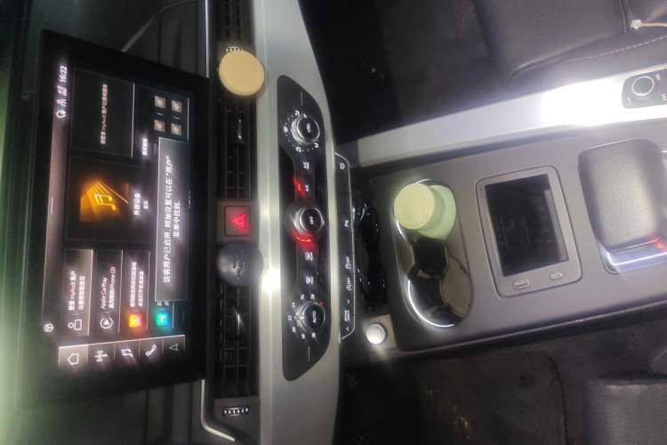 Used Audi A4L 2022 40 TFSI Fashion Dynamic Model Audio And AC Panel