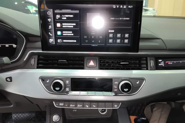 Used Audi A4L 2022 40 TFSI Luxury Dynamic Model Audio And AC Panel