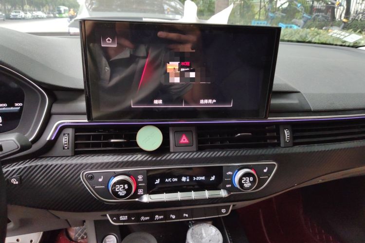 Used Audi A4L 2022 40 TFSI Luxury Dynamic Model Audio And AC Panel