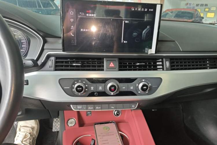 Used Audi A4L 2022 40 TFSI Fashion Dynamic Model Audio And AC Panel