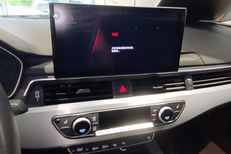 Used Audi A4L 2022 40 TFSI Luxury Dynamic Model Audio And AC Panel