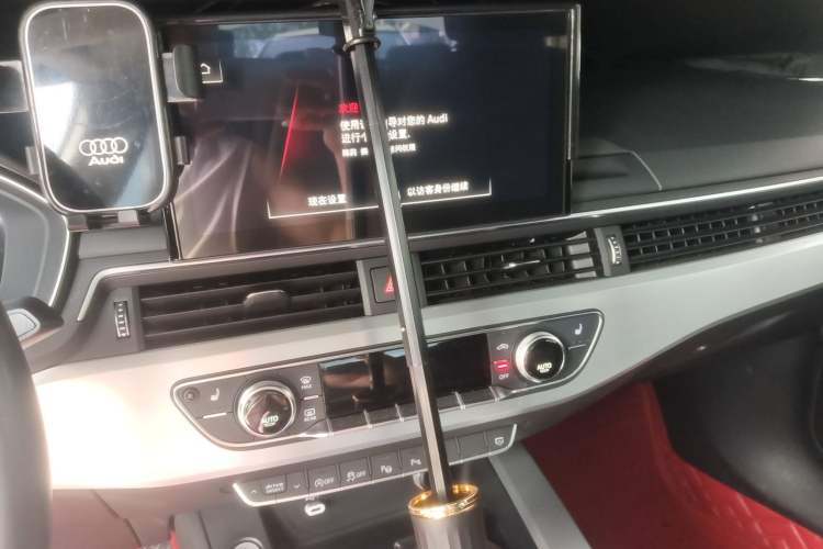 Used Audi A4L 2022 40 TFSI Luxury Prestige Edition Audio And AC Panel